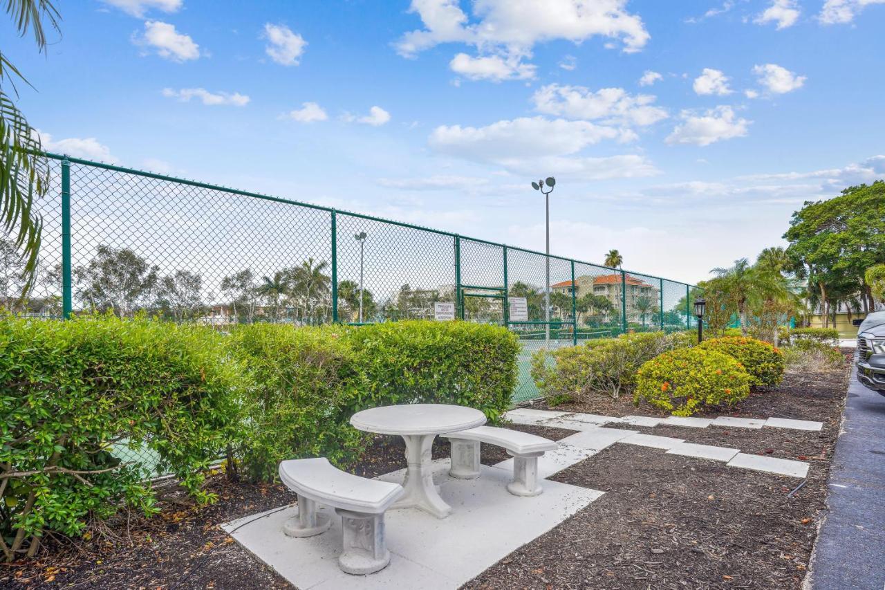 Bayshore Yacht & Tennis 216 Clearwater Beach Extérieur photo